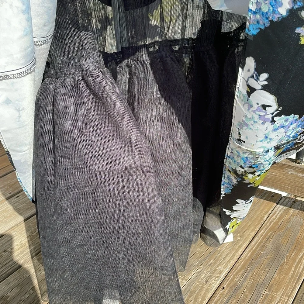 Gorgeous Halter Gown by Blondie Nites - Picture 13 of 17